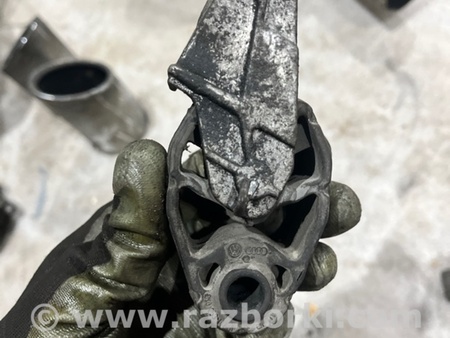 ФОТО Крепление глушителя для Audi (Ауди) A6 C7 4G (11-18) Київ