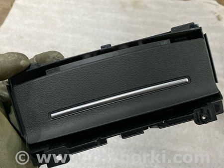 ФОТО Прикуриватель для Audi (Ауди) A6 C7 4G (11-18) Київ