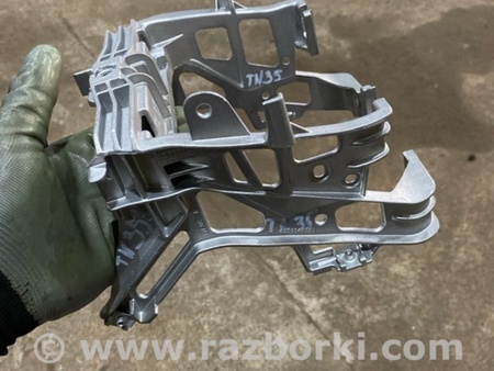 ФОТО Кронштейн для Audi (Ауди) A6 C7 4G (11-18) Київ