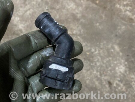 ФОТО Фланец системы охлаждения для Audi (Ауди) A6 C7 4G (11-18) Київ