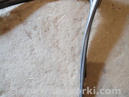 ФОТО Уплотнитель передний левый для Audi (Ауди) A6 C7 4G (11-18) Київ