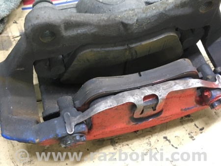 ФОТО Скоба суппорта передняя левая для Audi (Ауди) A6 C7 4G (11-18) Київ