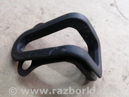 ФОТО Уплотнительная резинка передняя правая для Audi (Ауди) A6 C7 4G (11-18) Київ