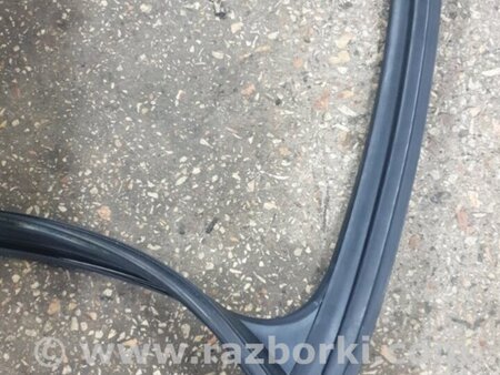 ФОТО Направляющая стекла передняя левая для Audi (Ауди) A6 C7 4G (11-18) Київ