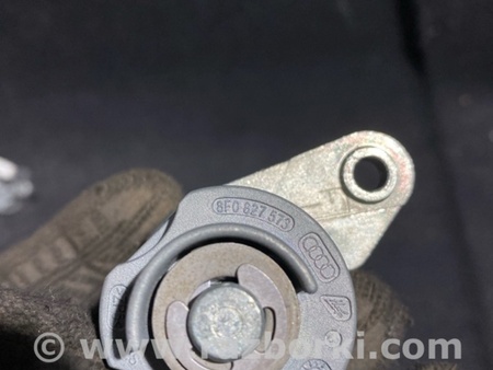 ФОТО Личинка замка багажника для Audi (Ауди) A8 III D4 4H (09-17) Київ