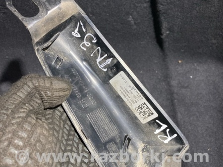 ФОТО Пыльник фары для Audi (Ауди) A8 III D4 4H (09-17) Київ