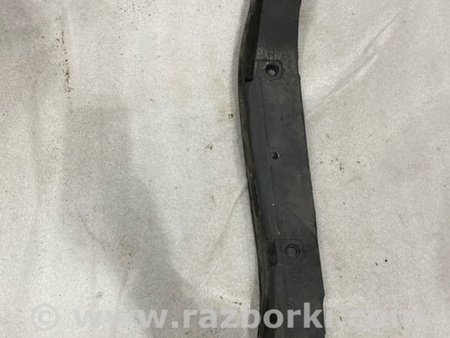 ФОТО Пыльник крыла для Audi (Ауди) A8 III D4 4H (09-17) Київ