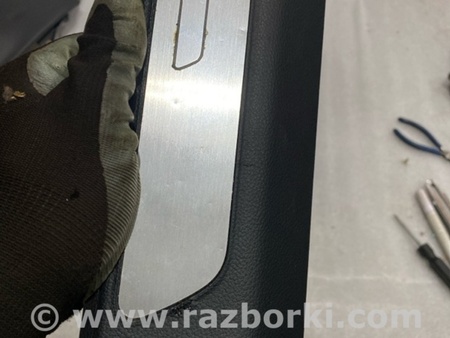 ФОТО Накладка на порог салона для Audi (Ауди) A8 III D4 4H (09-17) Київ