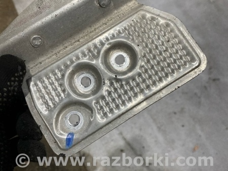 ФОТО Кронштейн для Audi (Ауди) A8 III D4 4H (09-17) Київ