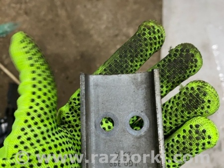 ФОТО Кронштейн для Audi (Ауди) A8 III D4 4H (09-17) Київ