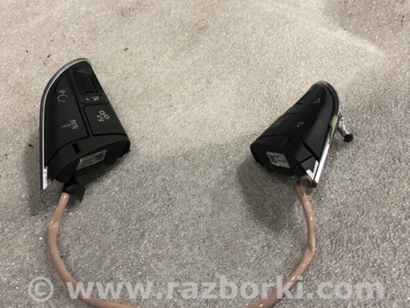 ФОТО Кнопки на руль для Audi (Ауди) A8 III D4 4H (09-17) Київ