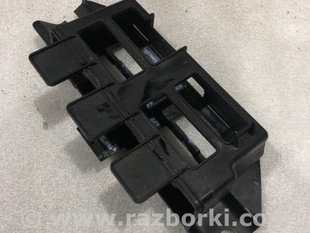 ФОТО Кронштейн для Audi (Ауди) A8 III D4 4H (09-17) Київ