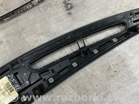 ФОТО Накладка на торпедо для Audi (Ауди) A8 III D4 4H (09-17) Київ