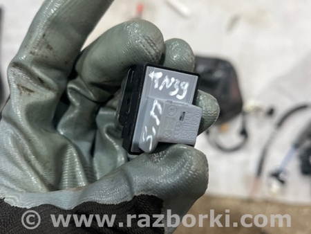 ФОТО Кнопка для Audi (Ауди) A8 III D4 4H (09-17) Київ