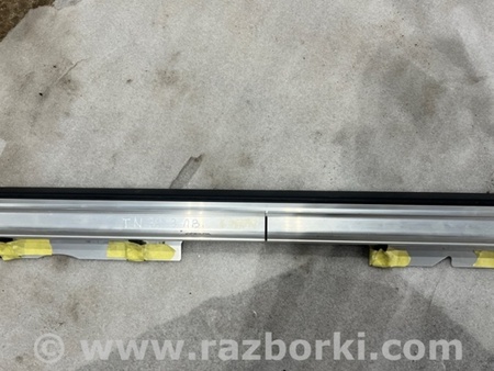 ФОТО Шторка окна для Audi (Ауди) A8 III D4 4H (09-17) Київ