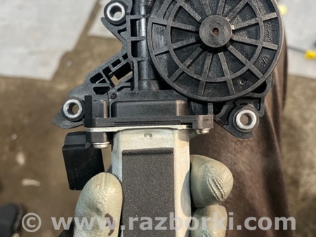 ФОТО Мотор стеклоподъемника для Audi (Ауди) A8 III D4 4H (09-17) Київ