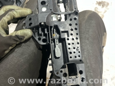 ФОТО Кронштейн ручки двери для Audi (Ауди) A8 III D4 4H (09-17) Київ