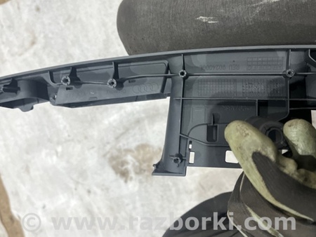 ФОТО пластик двери для Audi (Ауди) A8 III D4 4H (09-17) Київ