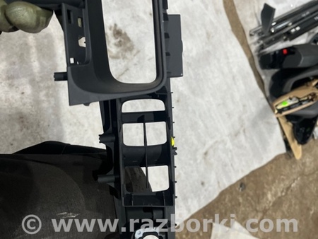 ФОТО пластик двери для Audi (Ауди) A8 III D4 4H (09-17) Київ