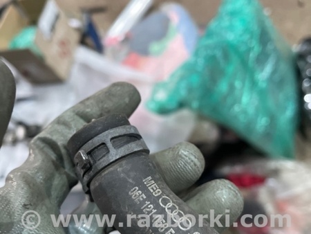 ФОТО Патрубок радиатора для Audi (Ауди) A8 III D4 4H (09-17) Київ