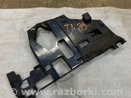 ФОТО Пластик для Audi (Ауди) A8 III D4 4H (09-17) Київ