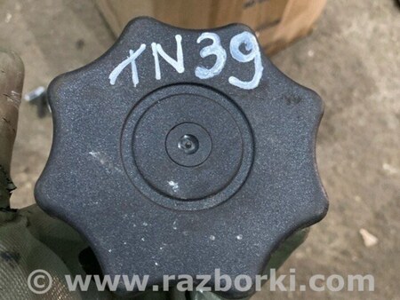 ФОТО Болт крепления запасного колеса для Audi (Ауди) A8 III D4 4H (09-17) Київ