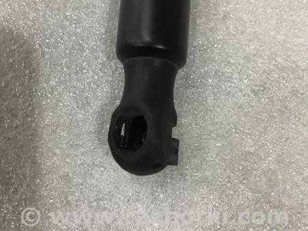 ФОТО Амортизатор крышки багажника для Volkswagen Atlas/Teramont I +1 рест (17-23) Київ