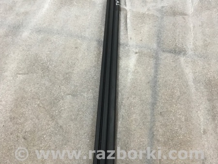 ФОТО Уплотнитель стекла двери для Volkswagen Atlas/Teramont I +1 рест (17-23) Київ