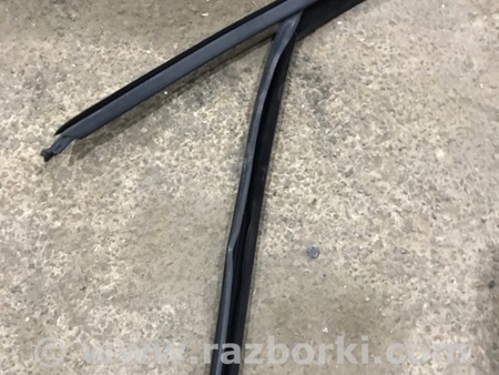 ФОТО Направляющая стекла двери для Volkswagen Atlas/Teramont I +1 рест (17-23) Київ