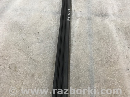 ФОТО Уплотнитель стекла двери для Volkswagen Atlas/Teramont I +1 рест (17-23) Київ
