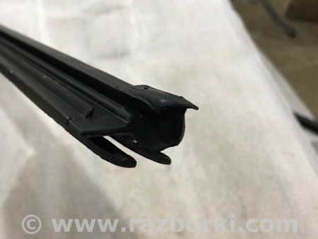 ФОТО Уплотнитель стекла двери для Volkswagen Atlas/Teramont I +1 рест (17-23) Київ