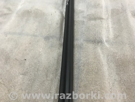 ФОТО Уплотнитель стекла двери для Volkswagen Atlas/Teramont I +1 рест (17-23) Київ