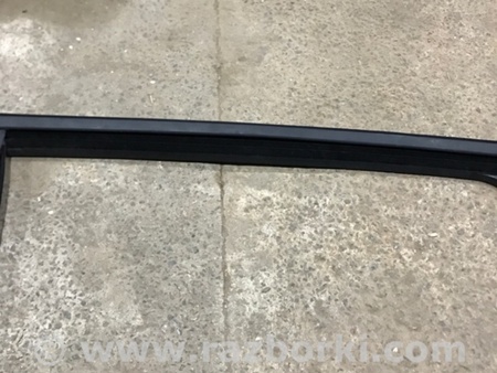 ФОТО Направляющая стекла двери для Volkswagen Atlas/Teramont I +1 рест (17-23) Київ