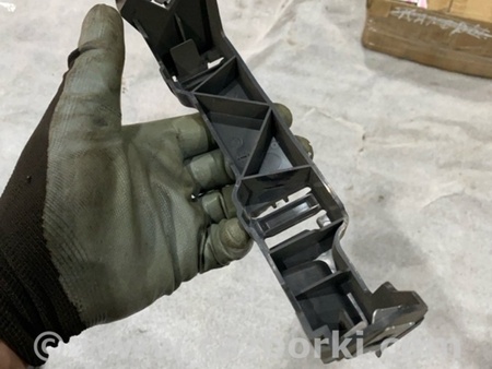 ФОТО Кронштейн (дефект) для Volkswagen Atlas/Teramont I +1 рест (17-23) Київ