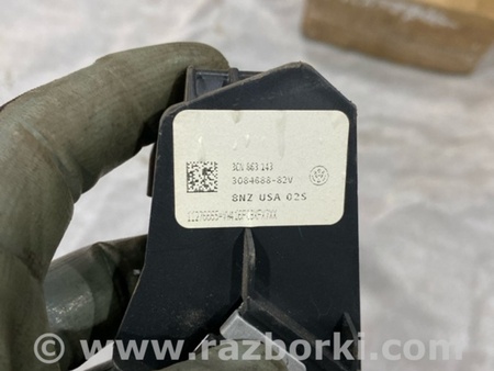 ФОТО Кронштейн (дефект) для Volkswagen Atlas/Teramont I +1 рест (17-23) Київ