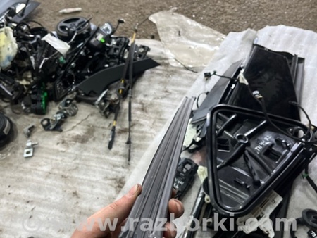 ФОТО Уплотнитель стекла двери для Volkswagen Atlas/Teramont I +1 рест (17-23) Київ