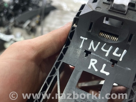 ФОТО Кронштейн ручки двери для Volkswagen Atlas/Teramont I +1 рест (17-23) Київ