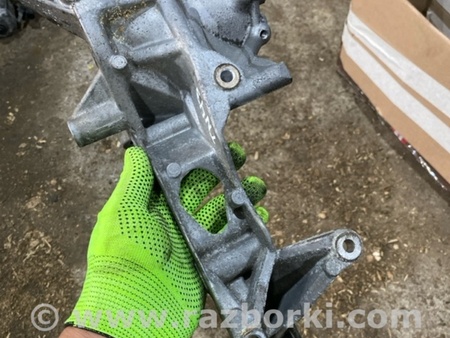 ФОТО Кронштейн для Volkswagen Atlas/Teramont I +1 рест (17-23) Київ