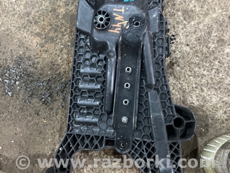 ФОТО Площадка под аккумулятор для Volkswagen Atlas/Teramont I +1 рест (17-23) Київ