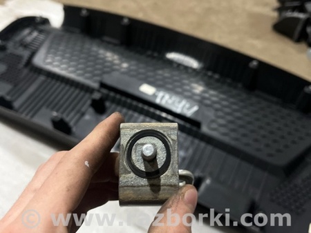 ФОТО Петля двери багажника для Volkswagen Atlas/Teramont I +1 рест (17-23) Київ