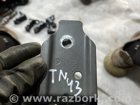 ФОТО Кронштейн для Volkswagen Atlas/Teramont I +1 рест (17-23) Київ