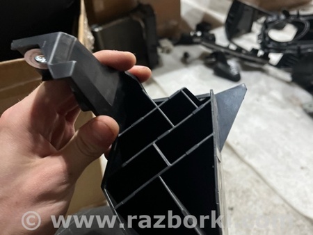 ФОТО Кронштейн для Volkswagen Atlas/Teramont I +1 рест (17-23) Київ