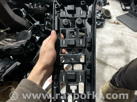 ФОТО Накладка на торпедо для Volkswagen Atlas/Teramont I +1 рест (17-23) Київ