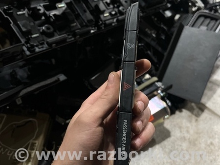 ФОТО Кнопка аварийной сигнализации для Volkswagen Atlas/Teramont I +1 рест (17-23) Київ