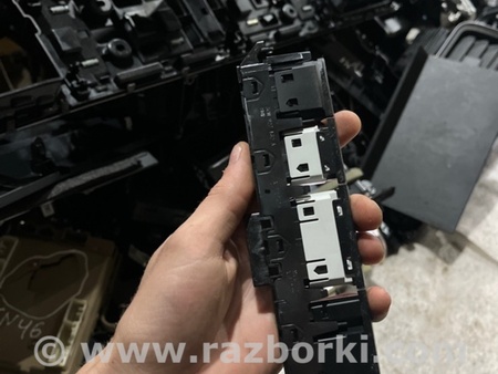 ФОТО Кнопка аварийной сигнализации для Volkswagen Atlas/Teramont I +1 рест (17-23) Київ