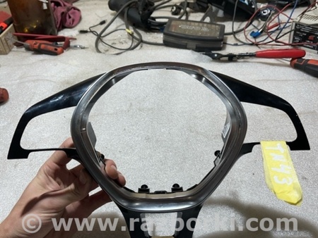 ФОТО Накладка на руль для Volkswagen Atlas/Teramont I +1 рест (17-23) Київ