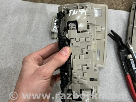 ФОТО Плафон подсветки салона для Volkswagen Atlas/Teramont I +1 рест (17-23) Київ