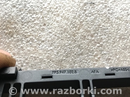 ФОТО Планка подсветки для Porsche Cayenne II 958 E2/92A (10-14) Київ