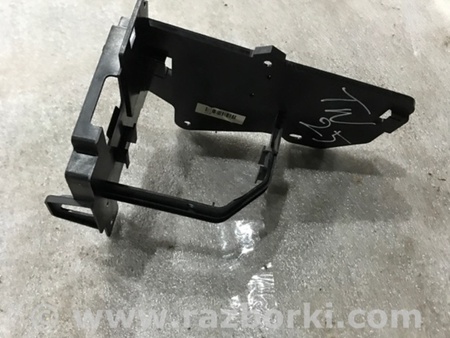 ФОТО Кронштейн для Porsche Cayenne II 958 E2/92A (10-14) Київ