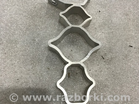 ФОТО Кронштейн для Porsche Cayenne II 958 E2/92A (10-14) Київ